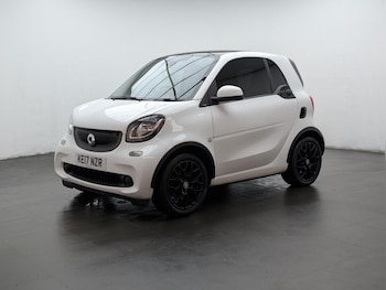 Used smart fortwo 2017 for sale - 77538671: Photo