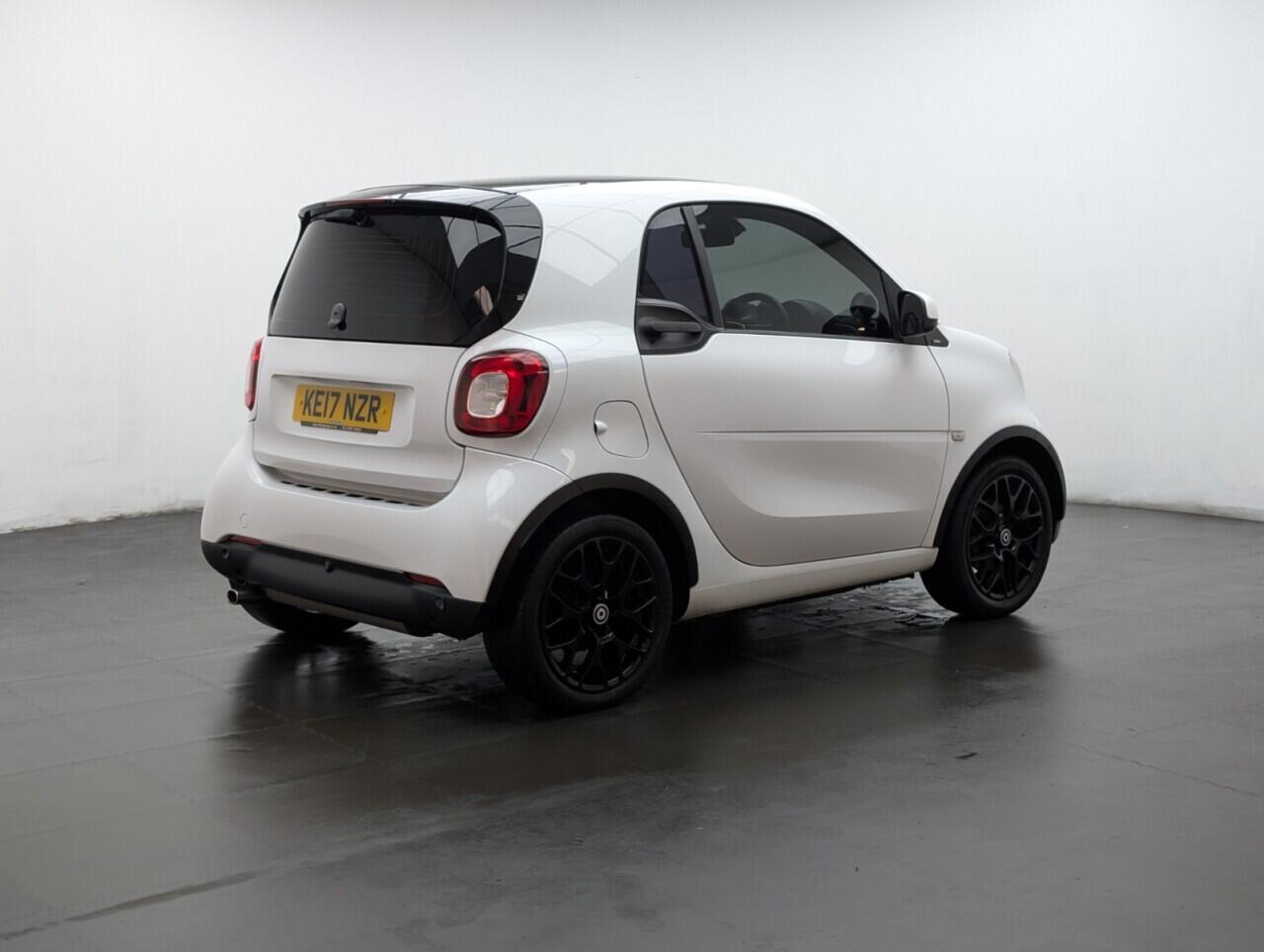 Used smart fortwo 2017 for sale - 77538671: Photo 8