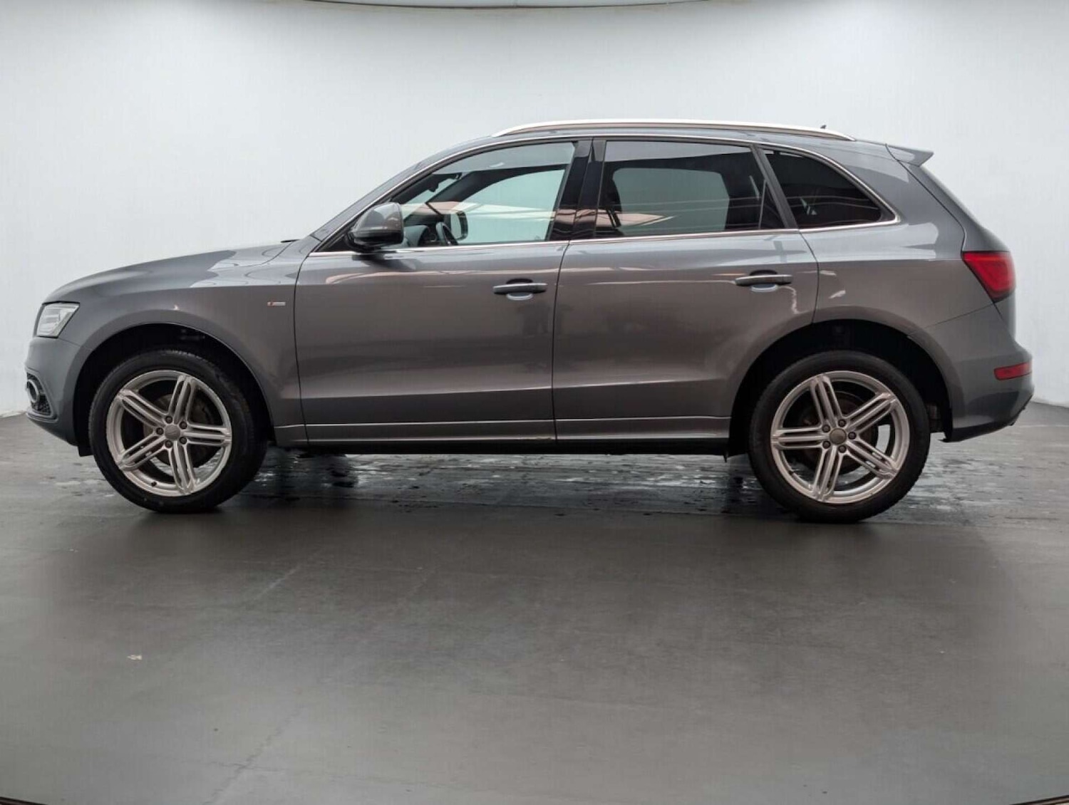 Used Audi Q5 2016 for sale - 77713909: Photo 5