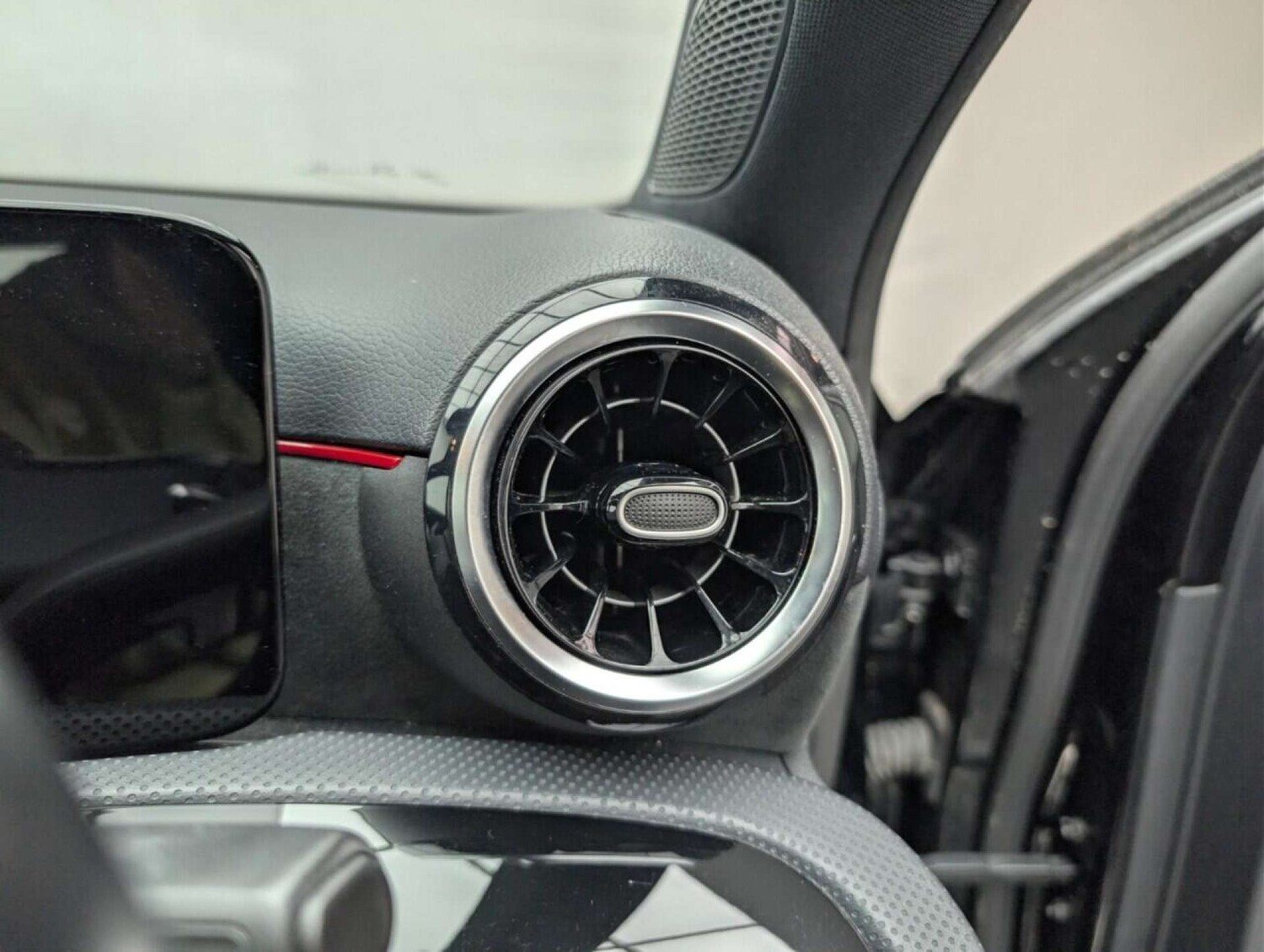 Used Mercedes-Benz A-Class 2019 for sale - 77714448: Photo 19