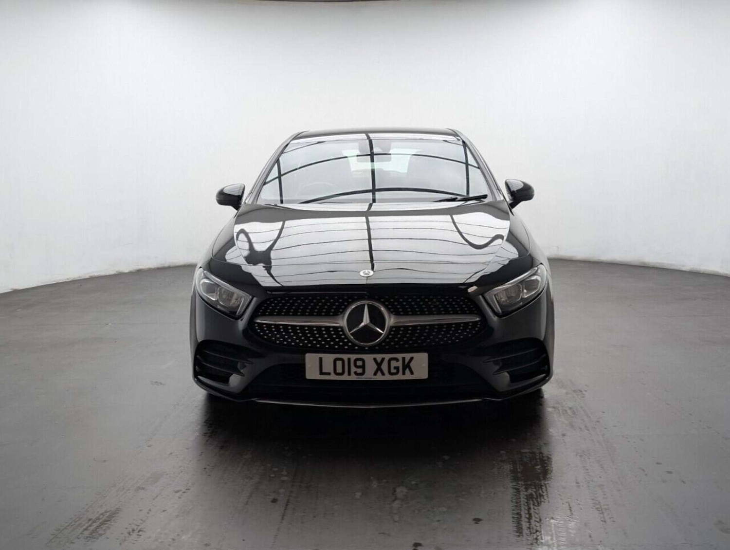 Used Mercedes-Benz A-Class 2019 for sale - 77714448: Photo 3