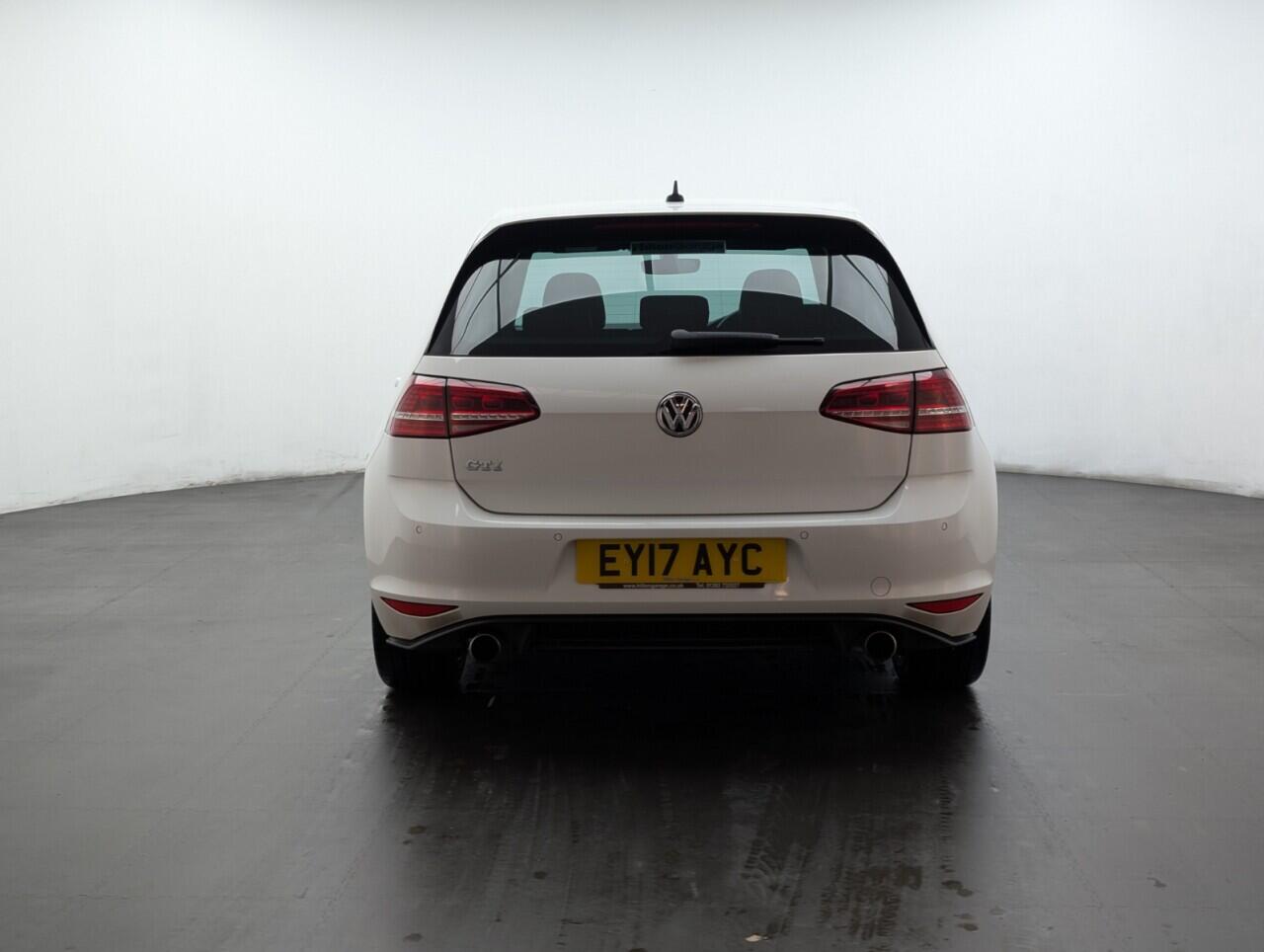 Used Volkswagen Golf 2017 for sale - 76688832: Photo 18