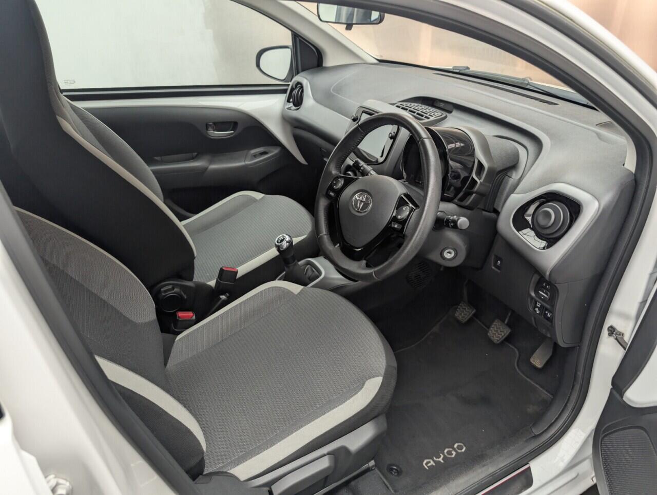 Used Toyota AYGO 2021 for sale - 76425503: Photo 11