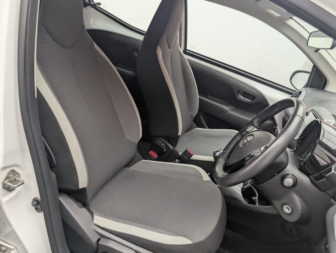 Used Toyota AYGO 2021 for sale - 76425503: Photo 12