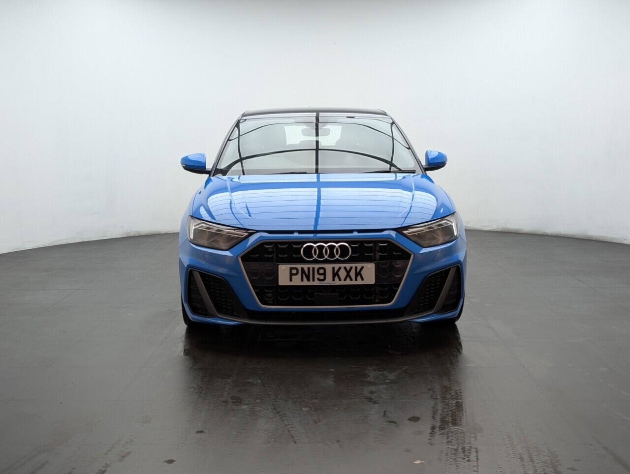 Used Audi A1 2019 for sale - 76423210: Photo 3