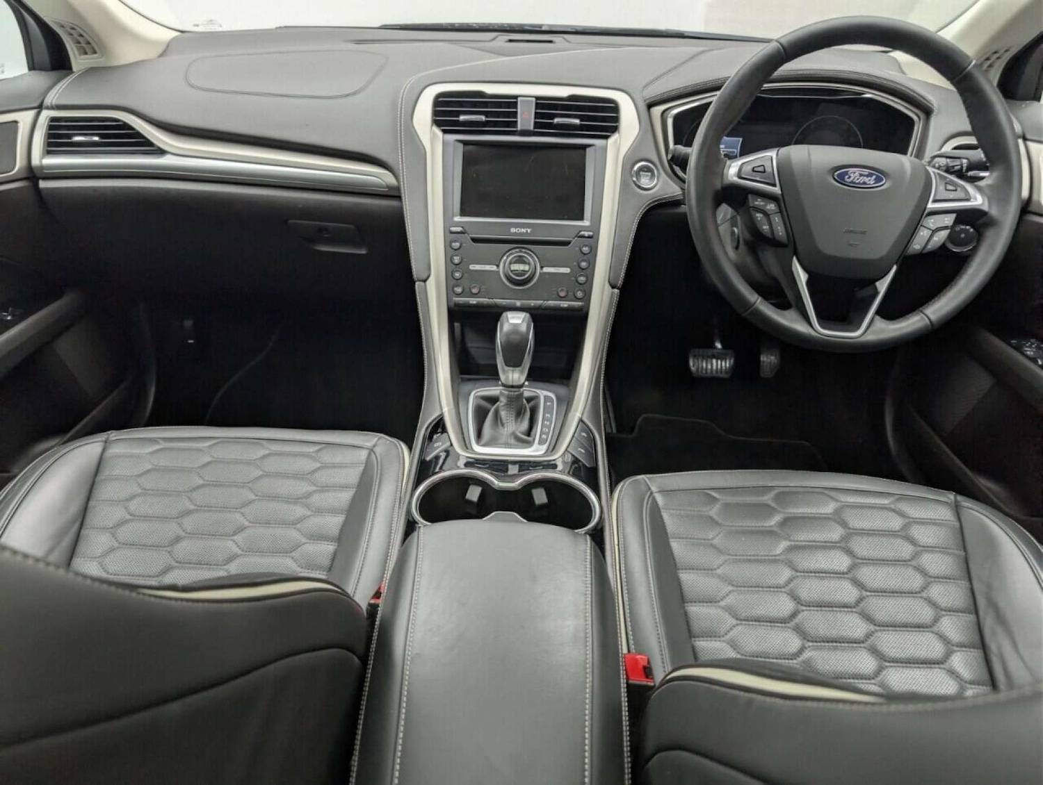 Used Ford Mondeo 2017 for sale - 77714312: Photo 26