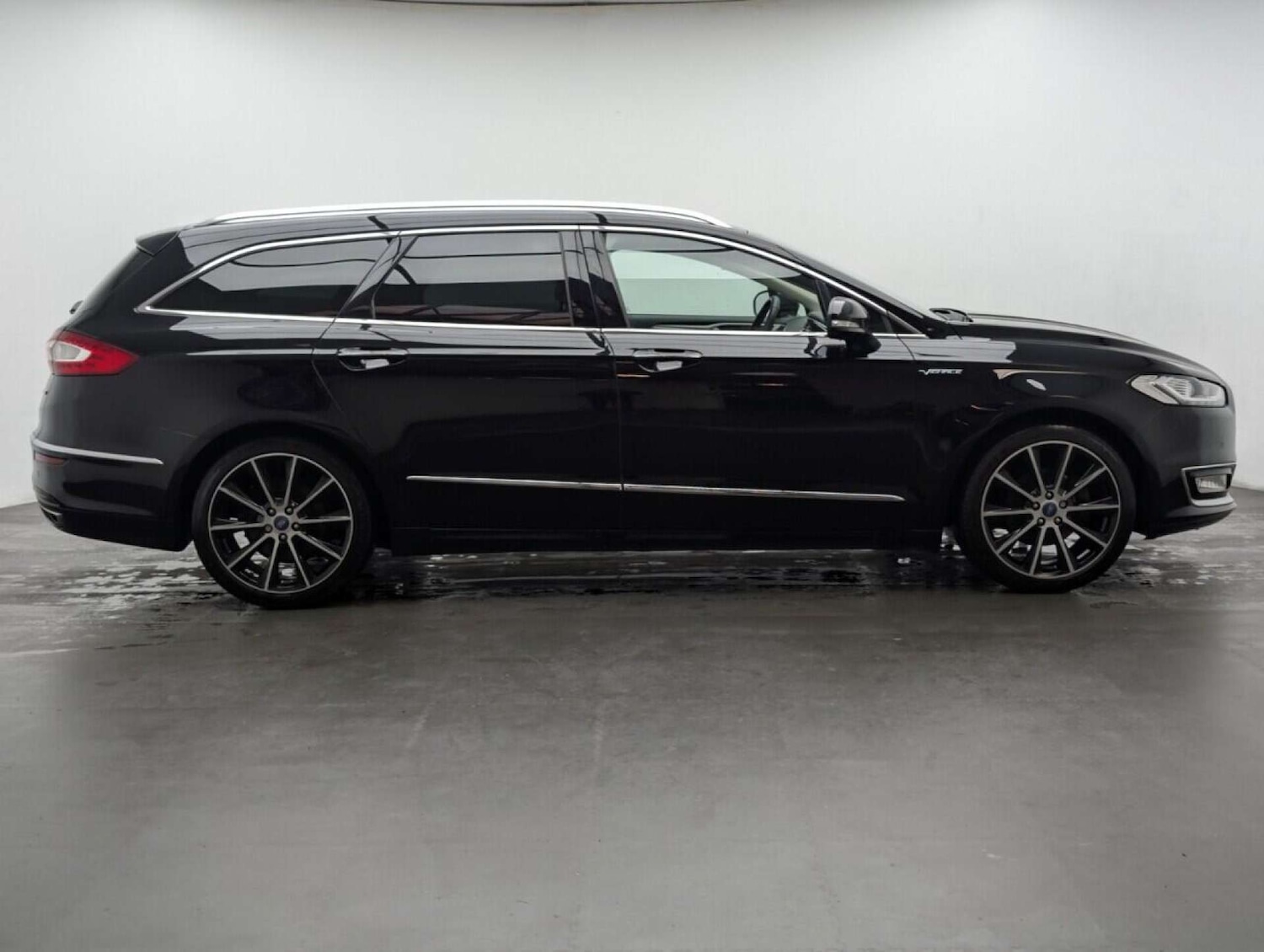 Used Ford Mondeo 2017 for sale - 77714312: Photo 9