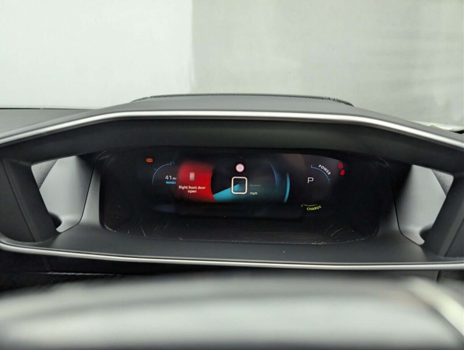 Used Peugeot E-2008 2021 for sale - 77714416: Photo 18