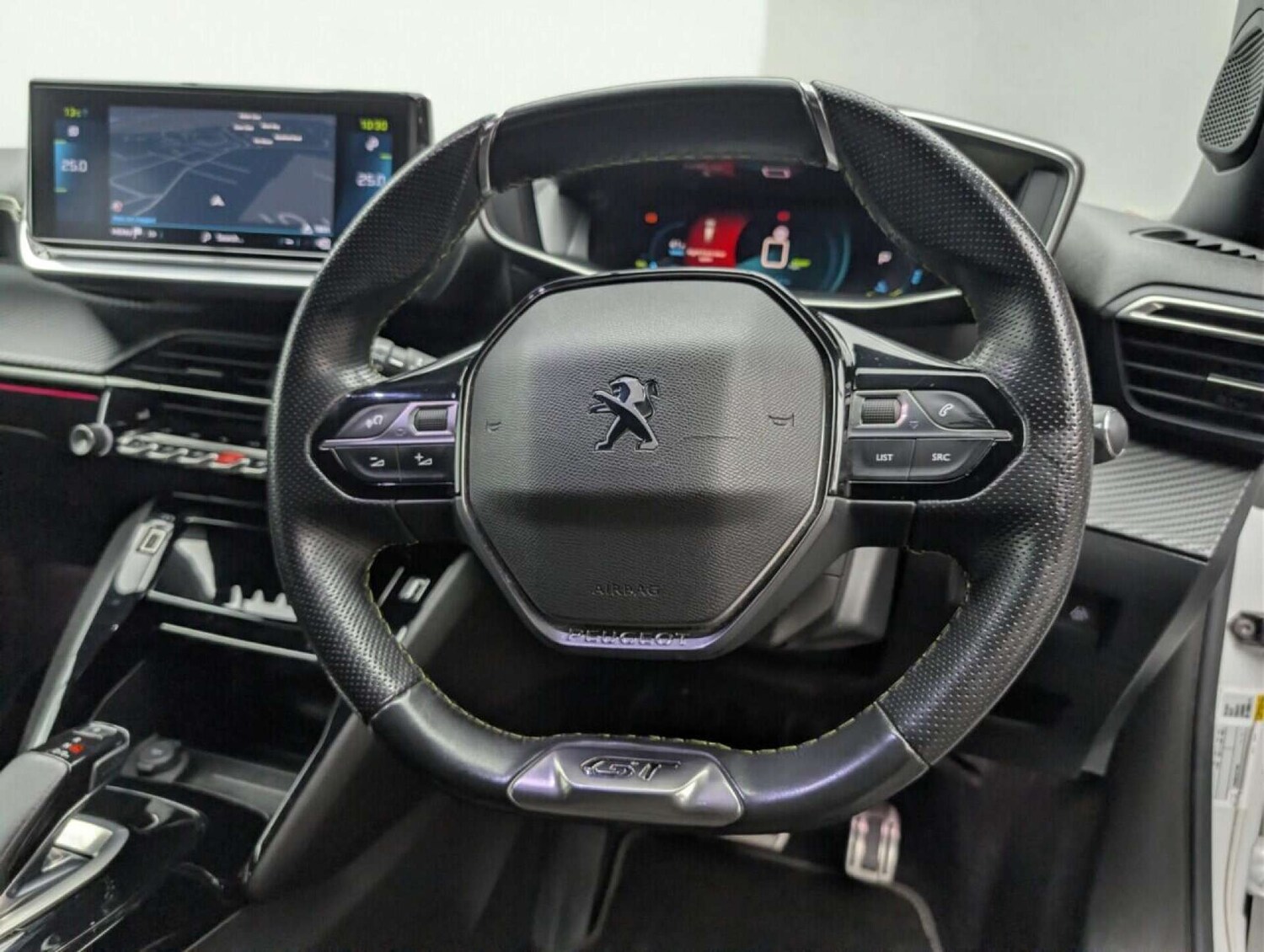 Used Peugeot E-2008 2021 for sale - 77714416: Photo 21