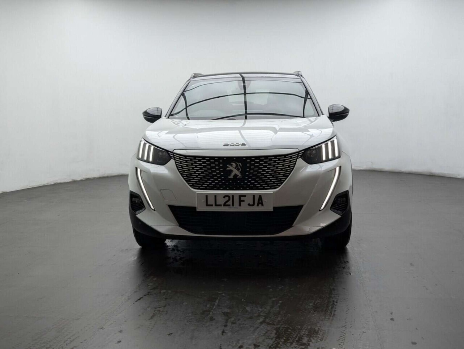 Used Peugeot E-2008 2021 for sale - 77714416: Photo 3