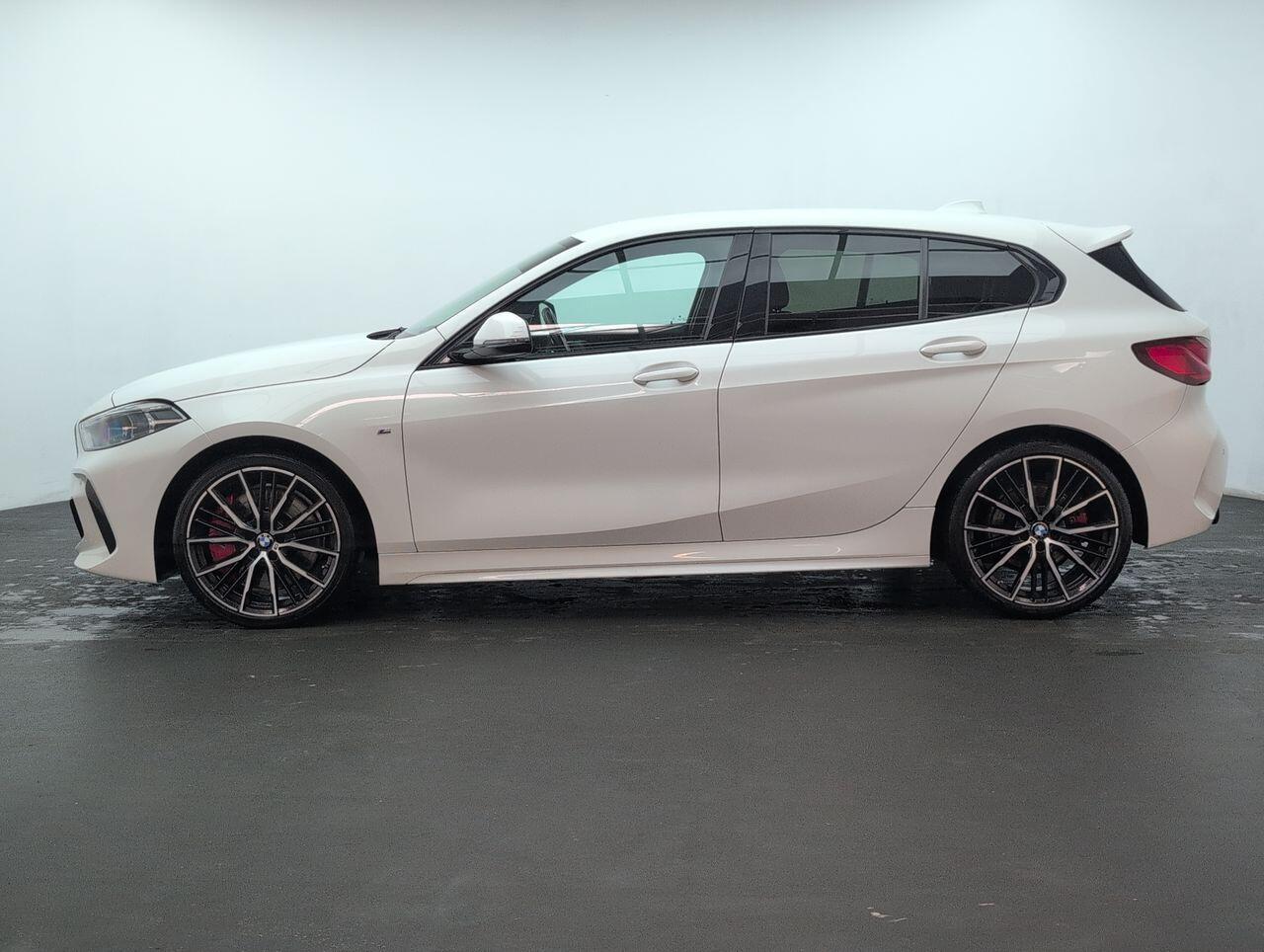 Used BMW 1 Series 2021 for sale - 76742377: Photo 44