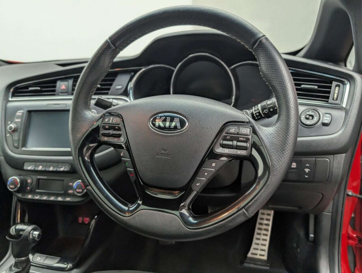 Used Kia Pro Ceed 2017 for sale - 77714391: Photo 21