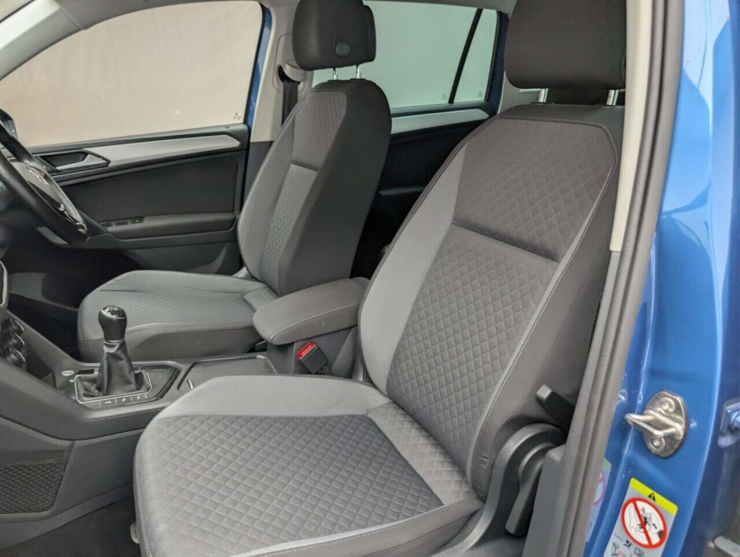 Used Volkswagen Tiguan 2019 for sale - 77713137: Photo 26