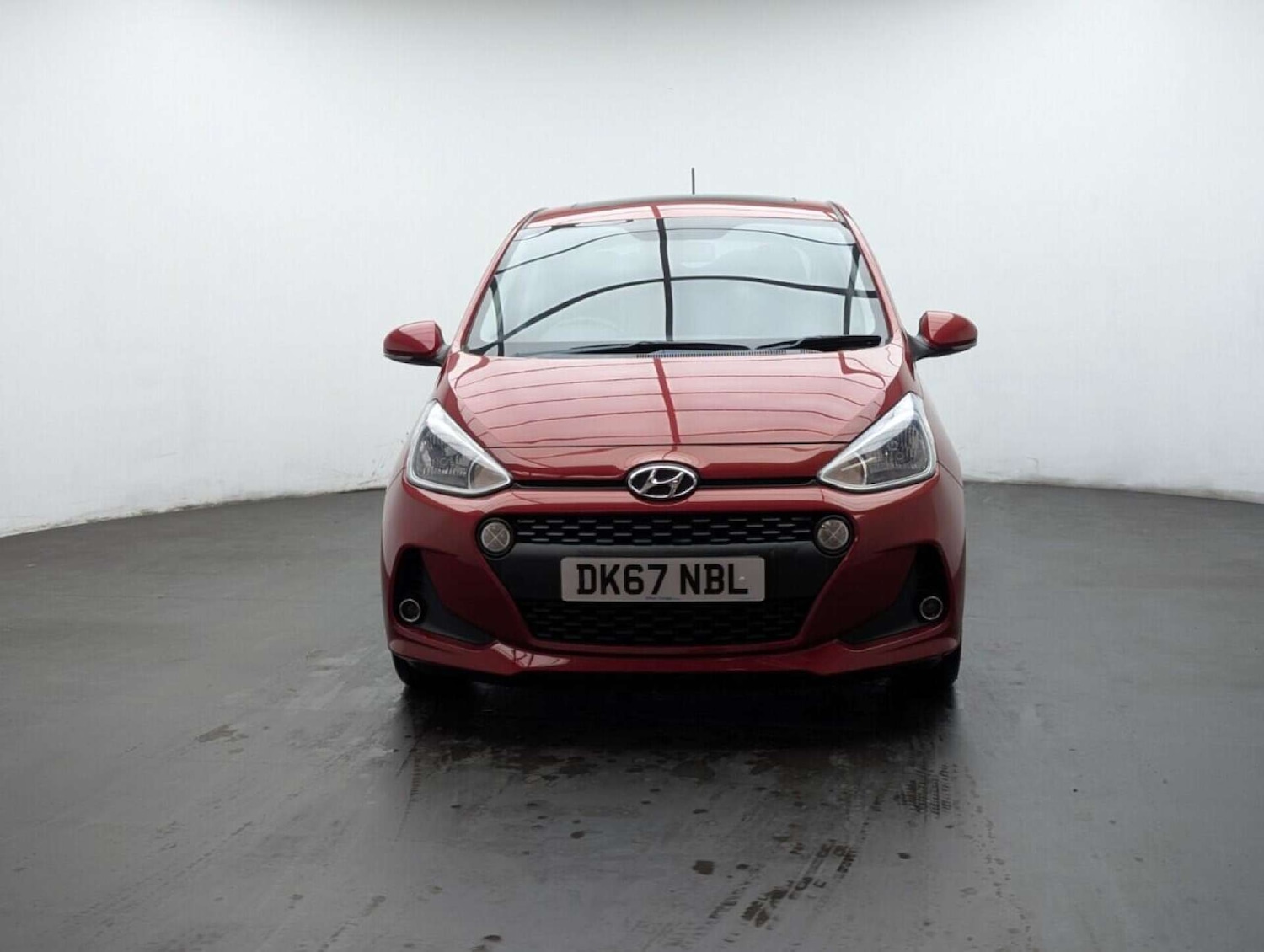 Used Hyundai i10 2017 for sale - 77713324: Photo 3
