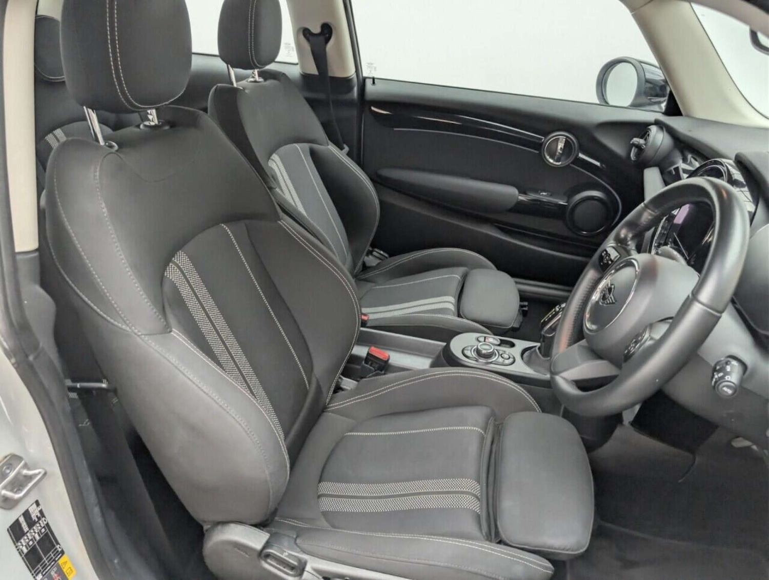 Used MINI Hatch 2021 for sale - 77713666: Photo 13