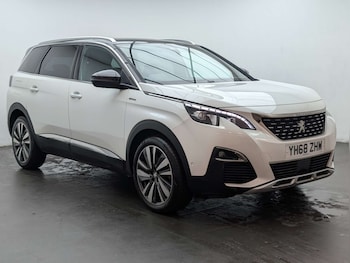 Peugeot 5008 feature image