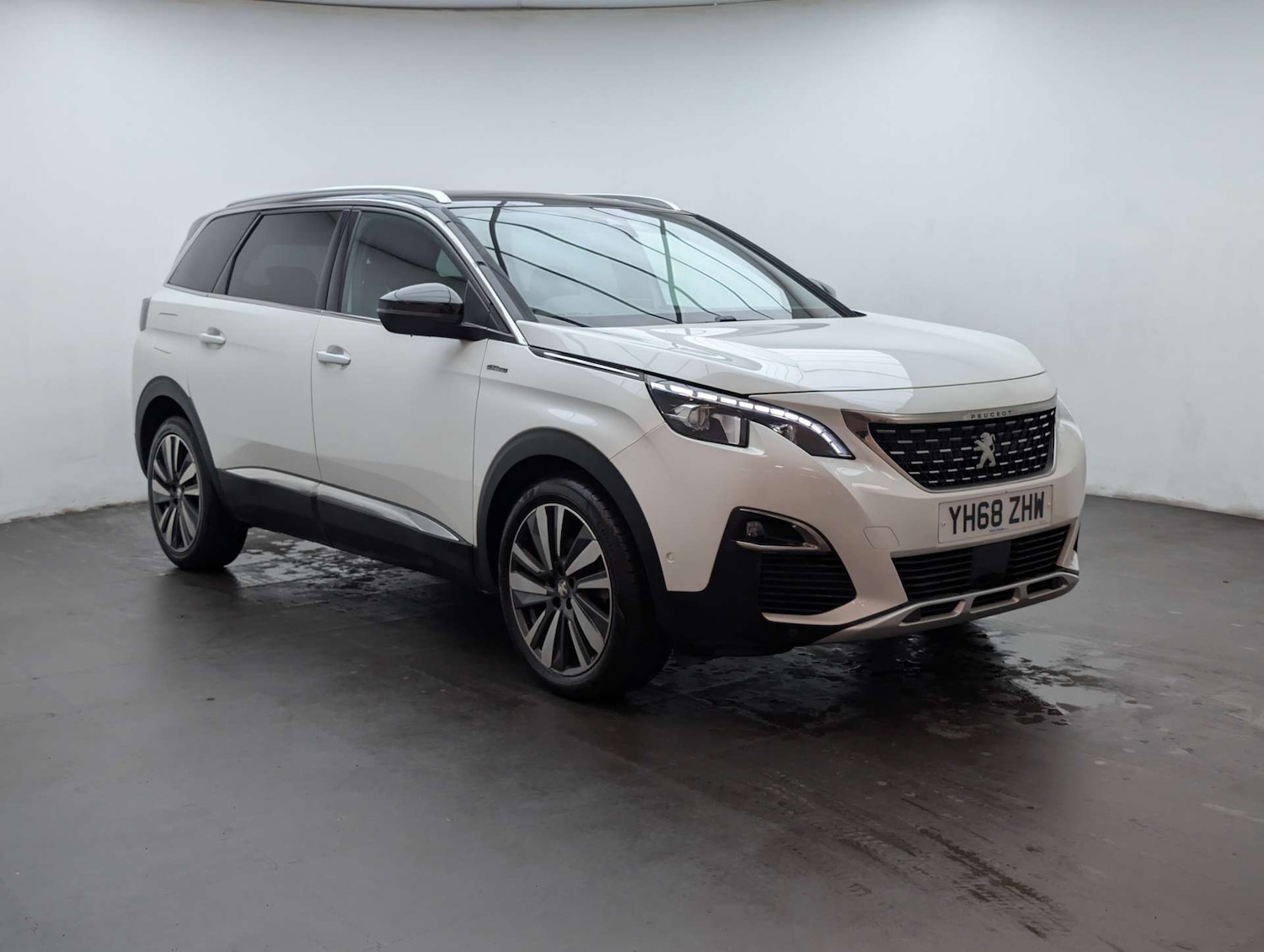 Used Peugeot 5008 2019 for sale - 77780949: Photo 2