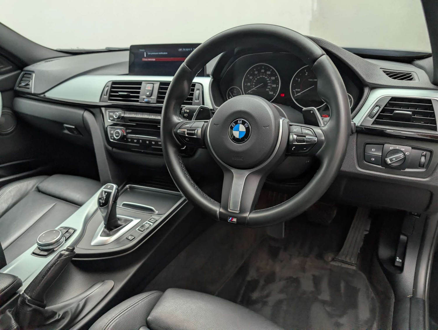 Used BMW 3 Series 2016 for sale - 77984308: Photo 13