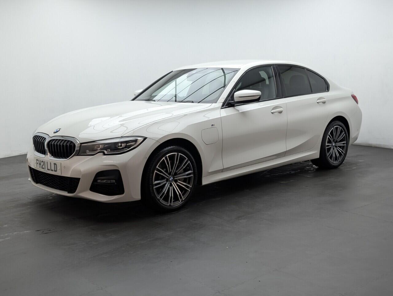 Used BMW 3 Series 2021 for sale - 76425501: Photo 4