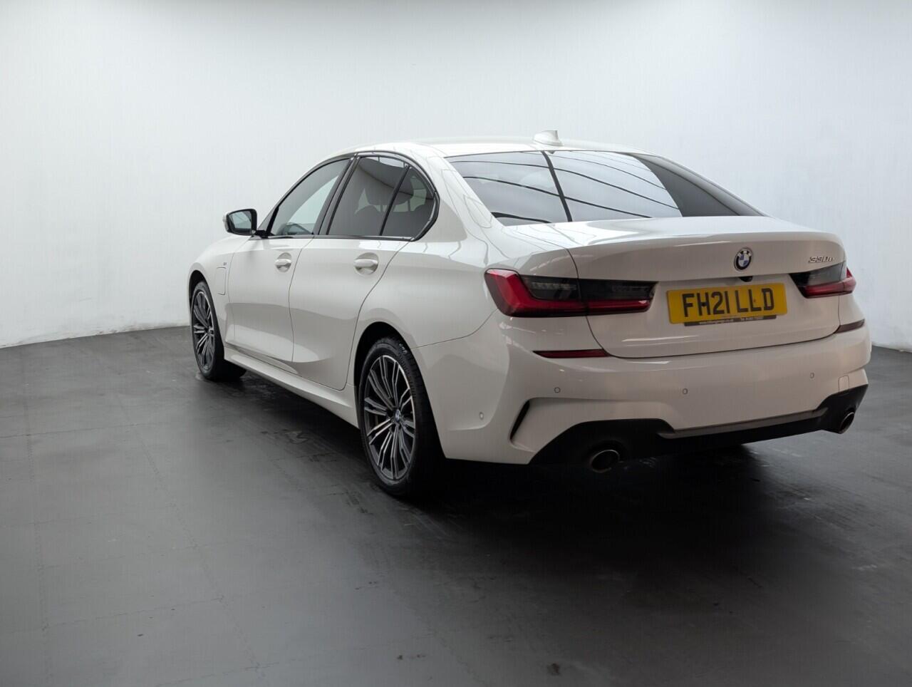 Used BMW 3 Series 2021 for sale - 76425501: Photo 6