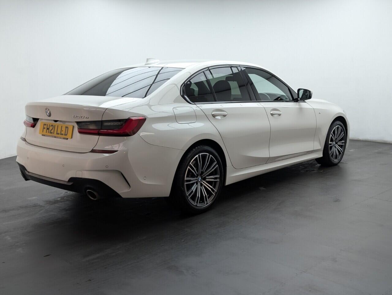 Used BMW 3 Series 2021 for sale - 76425501: Photo 8