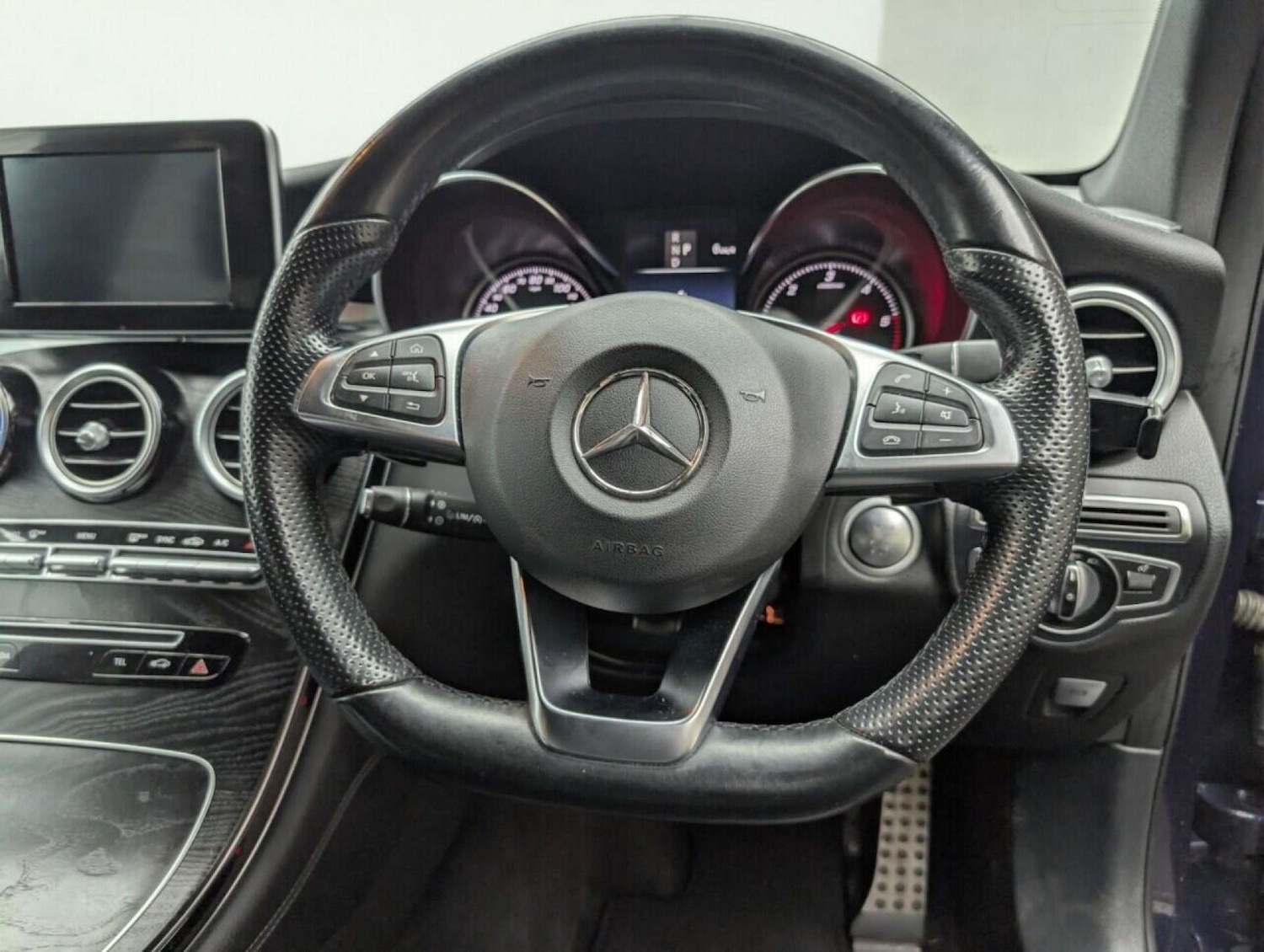 Used Mercedes-Benz GLC 2016 for sale - 77713820: Photo 34