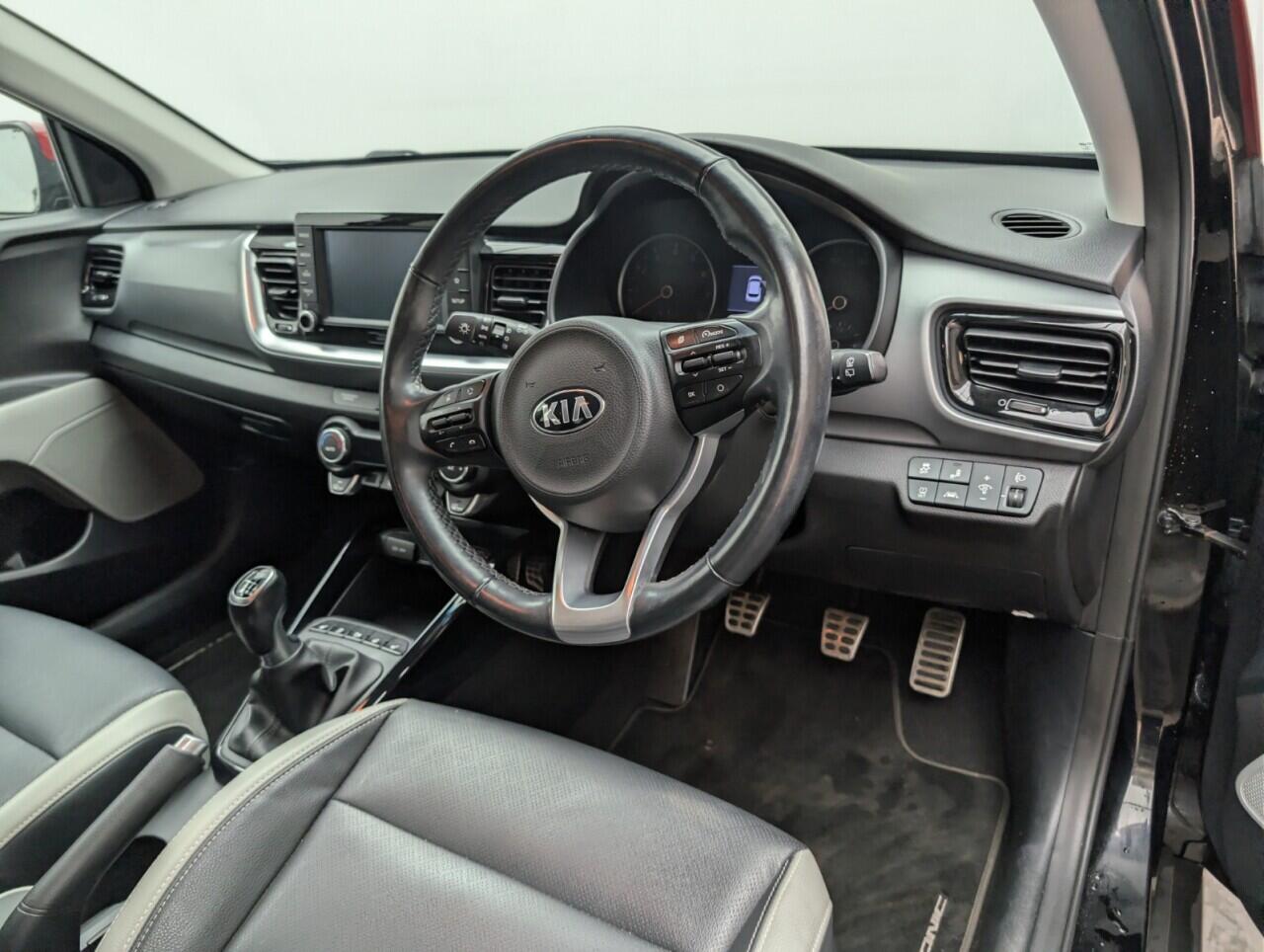 Used Kia Stonic 2020 for sale - 76613038: Photo 11