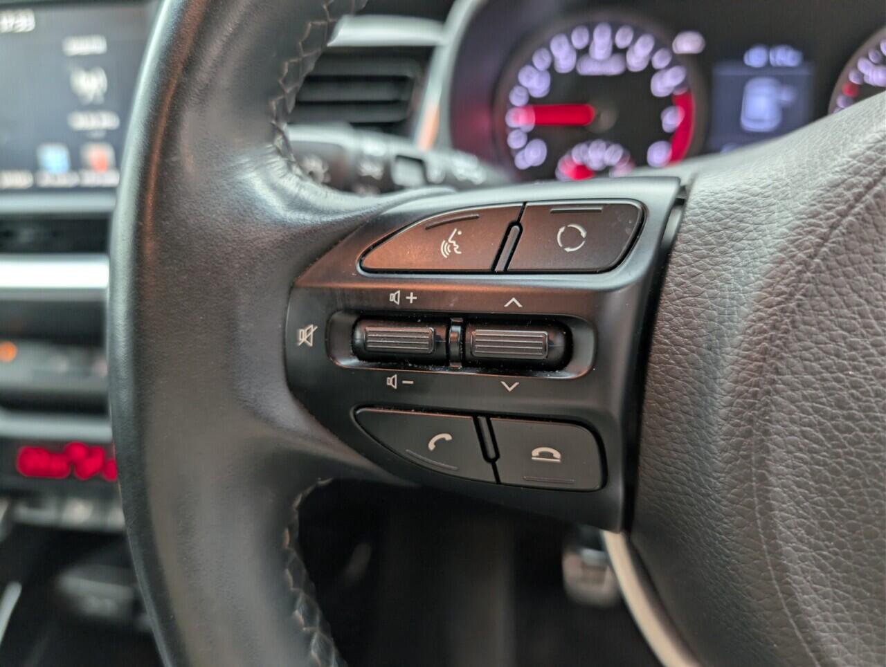 Used Kia Stonic 2020 for sale - 76613038: Photo 20