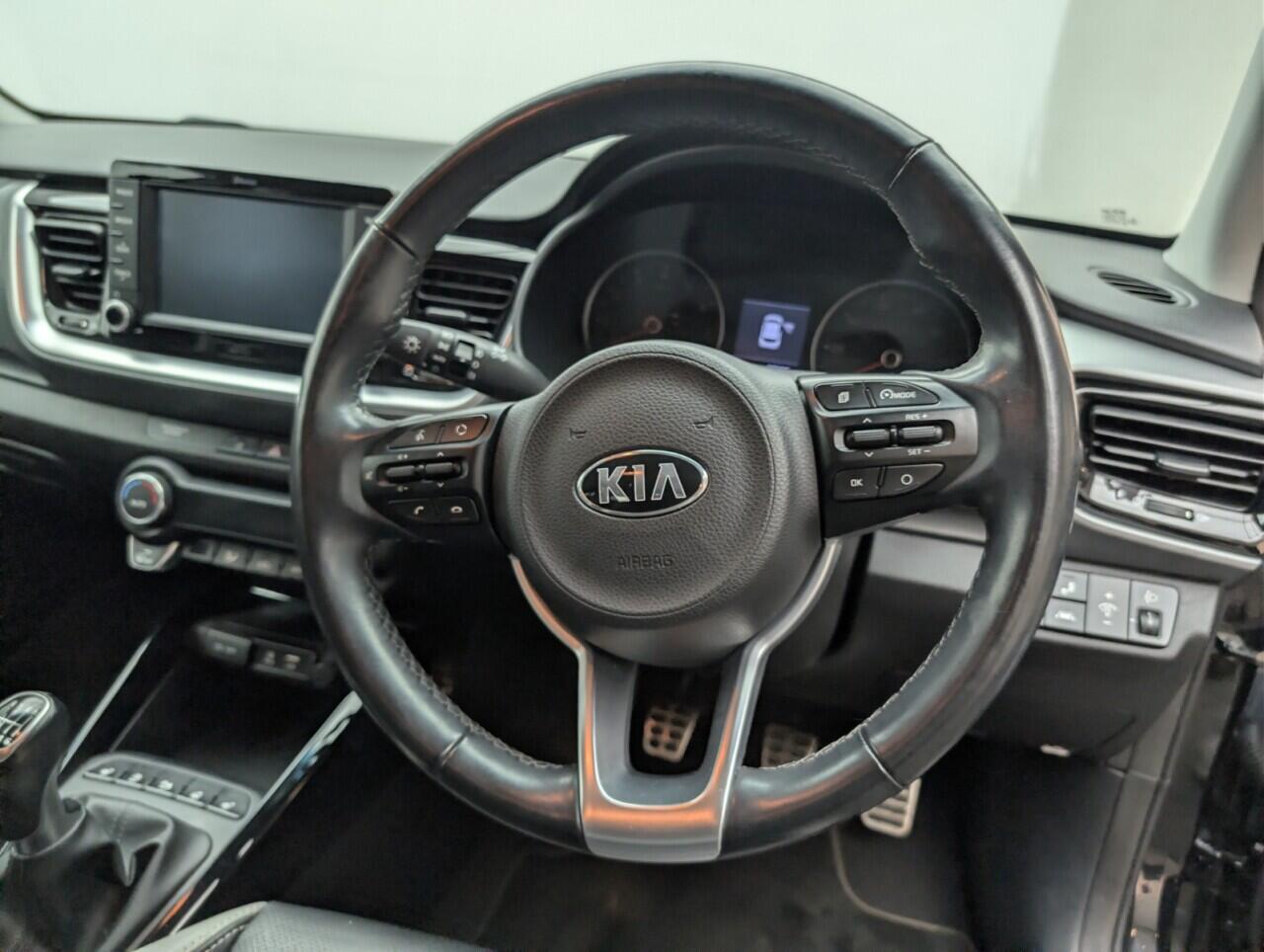 Used Kia Stonic 2020 for sale - 76613038: Photo 24