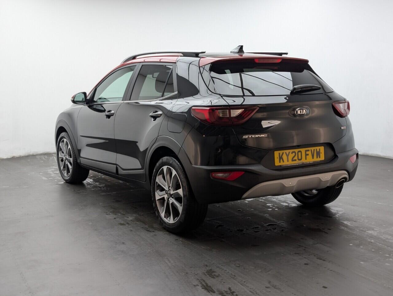 Used Kia Stonic 2020 for sale - 76613038: Photo 6