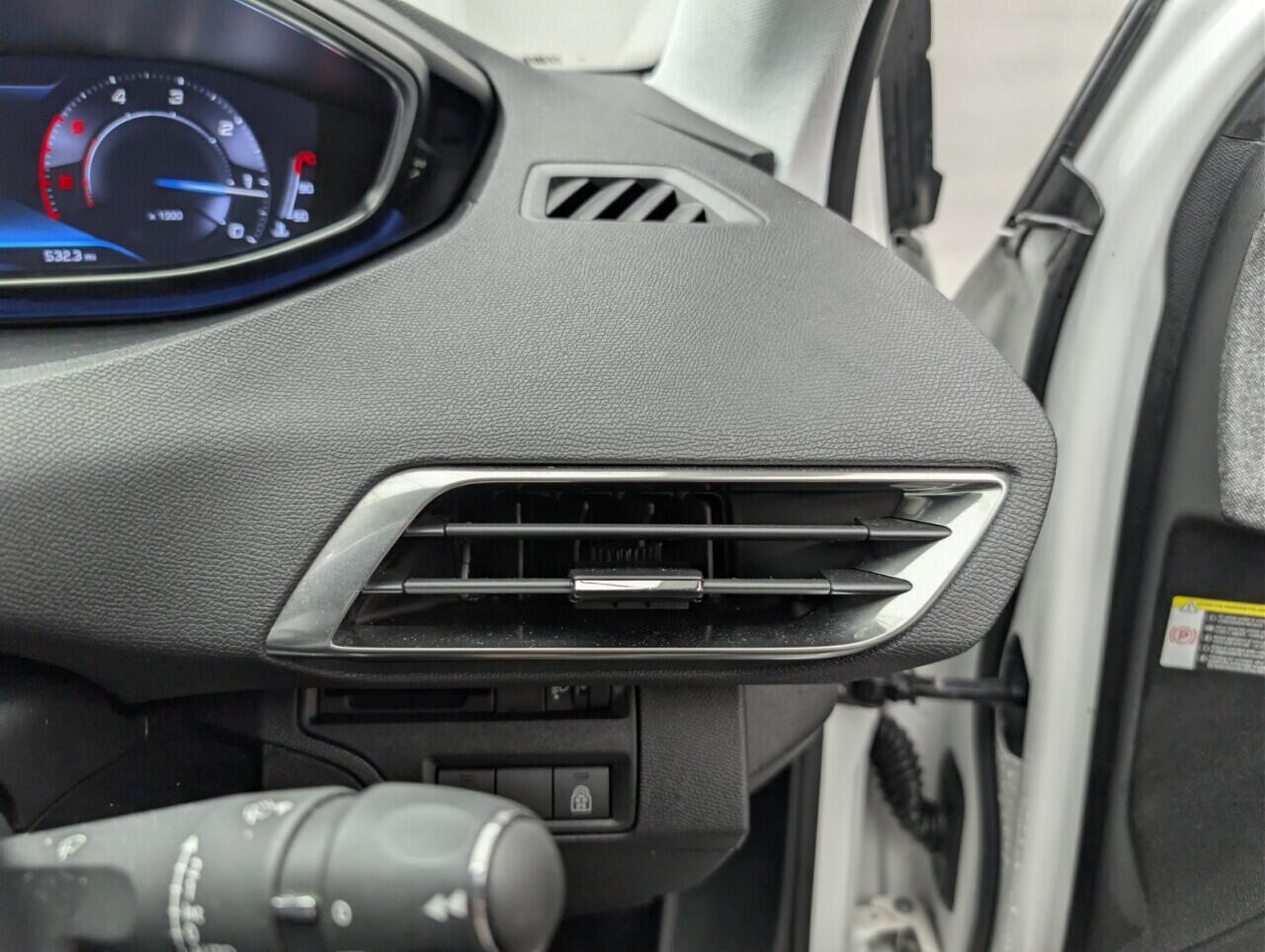 Used Peugeot 5008 2020 for sale - 77549595: Photo 17