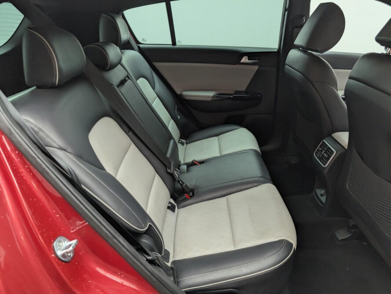 Used Kia Sportage 2017 for sale - 76585243: Photo 25