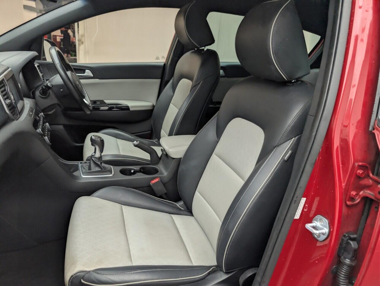 Used Kia Sportage 2017 for sale - 76585243: Photo 28