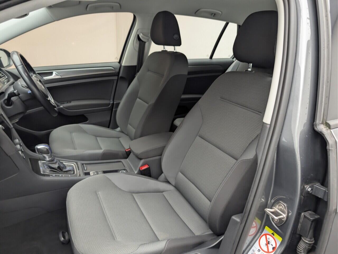 Used Volkswagen Golf 2019 for sale - 77040183: Photo 28