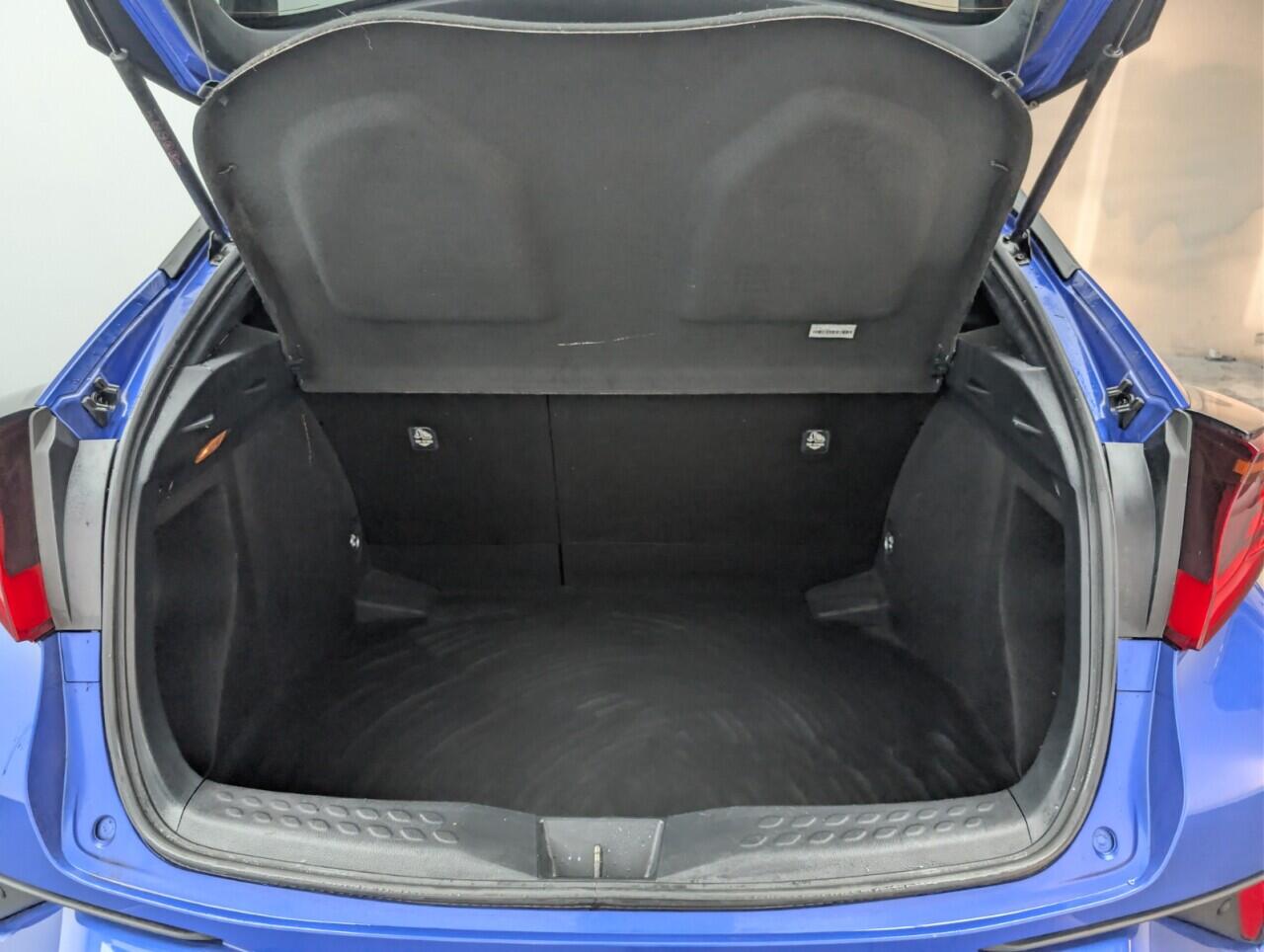 Used Toyota C-HR 2020 for sale - 76658470: Photo 24