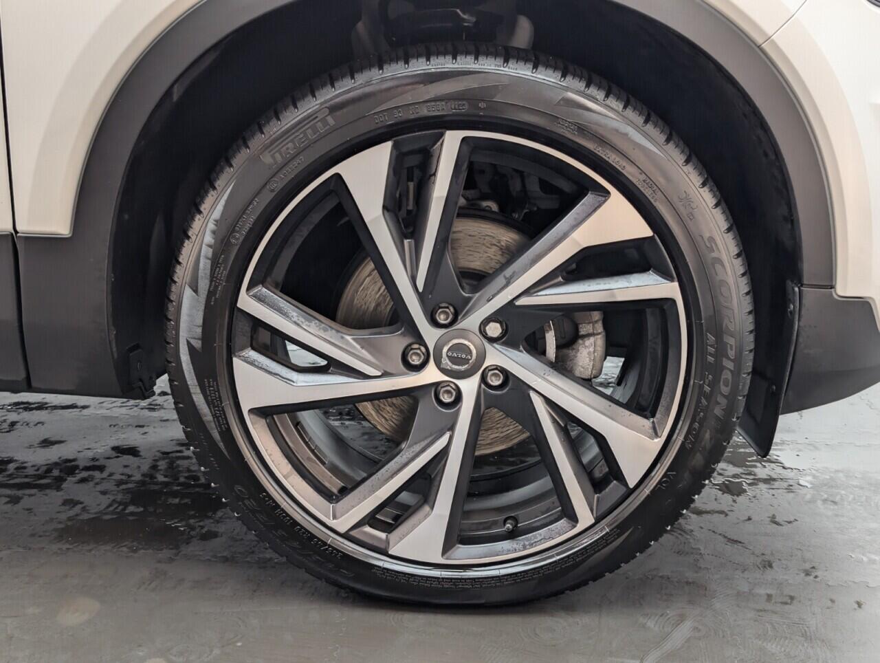 Used Volvo XC40 2020 for sale - 76423157: Photo 10