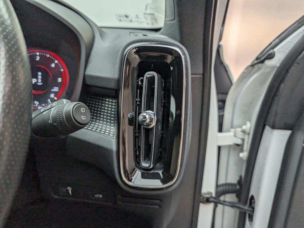 Used Volvo XC40 2020 for sale - 76423157: Photo 21