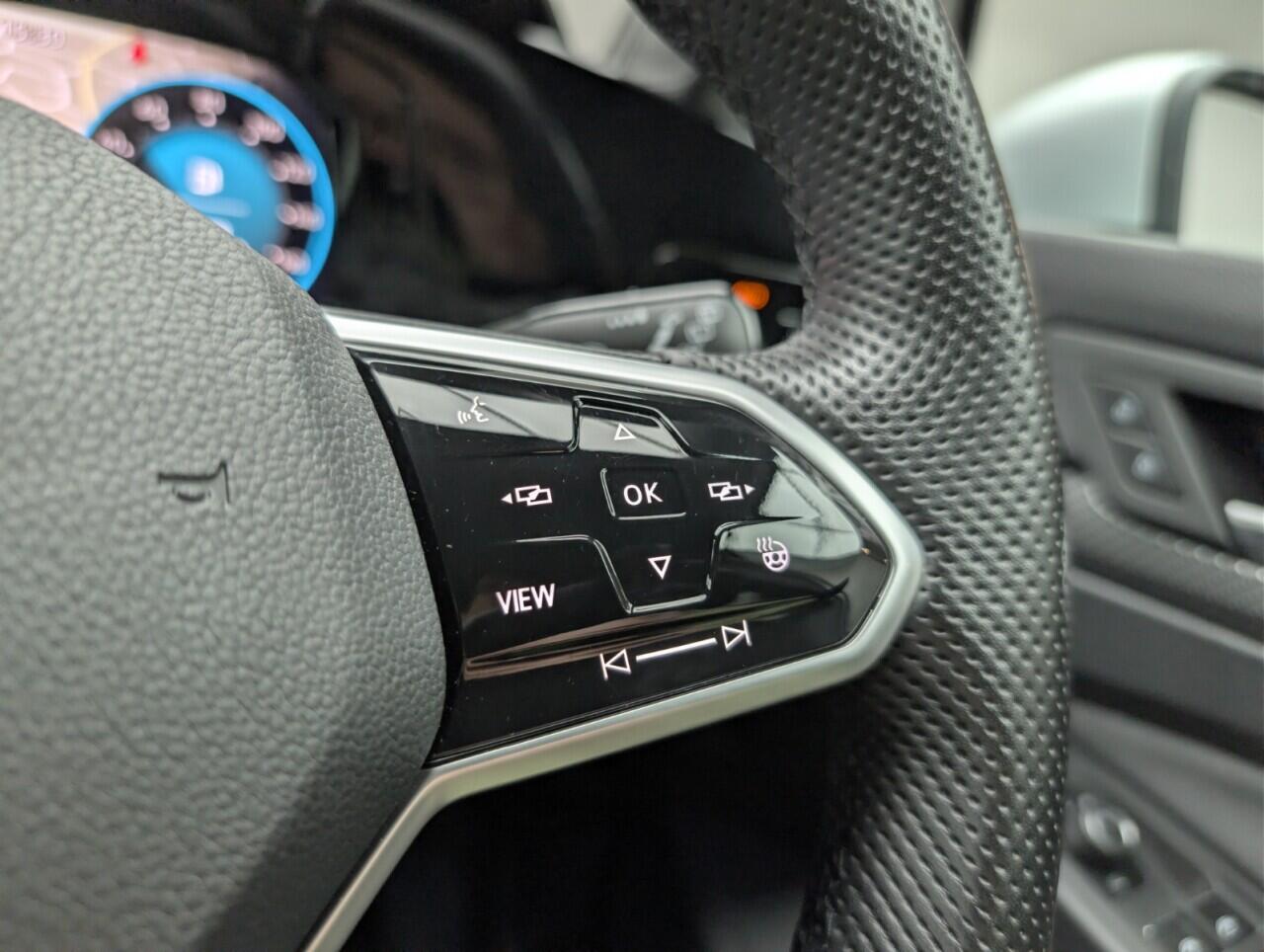 Used Volkswagen Golf 2023 for sale - 77564928: Photo 20