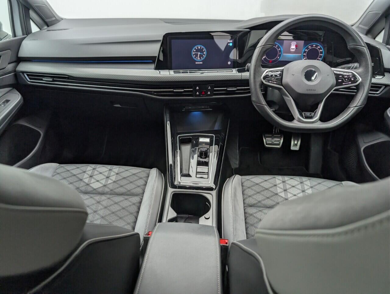 Used Volkswagen Golf 2023 for sale - 77564928: Photo 23