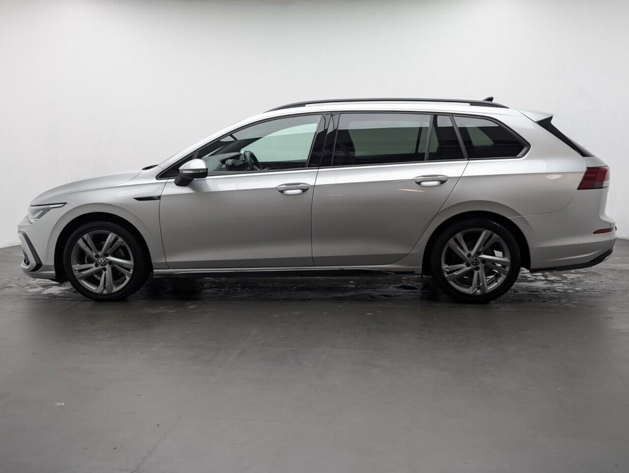 Used Volkswagen Golf 2023 for sale - 77564928: Photo 5