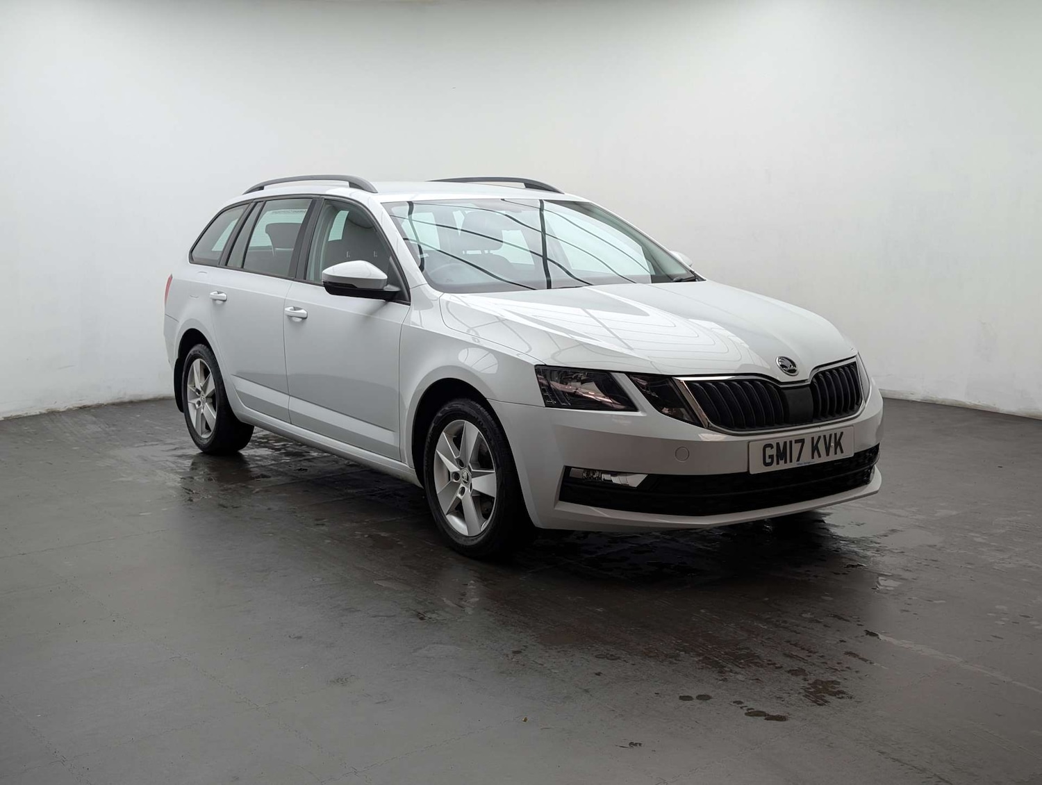 Used Skoda Octavia 2017 for sale - 77826649: Photo 2