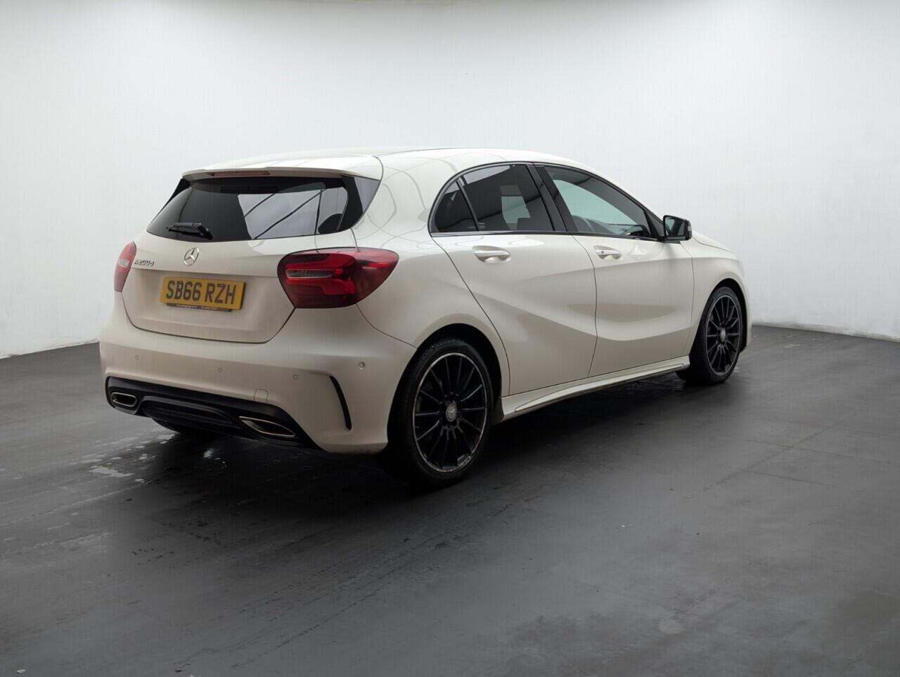 Used Mercedes-Benz A-Class 2016 for sale - 76780768: Photo 8