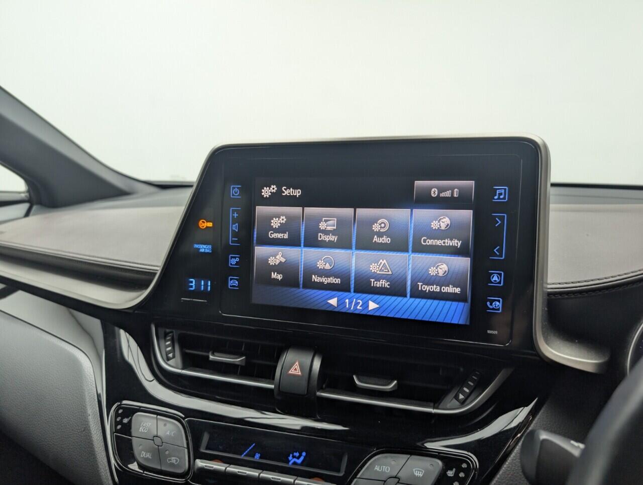 Used Toyota C-HR 2018 for sale - 76742307: Photo 14