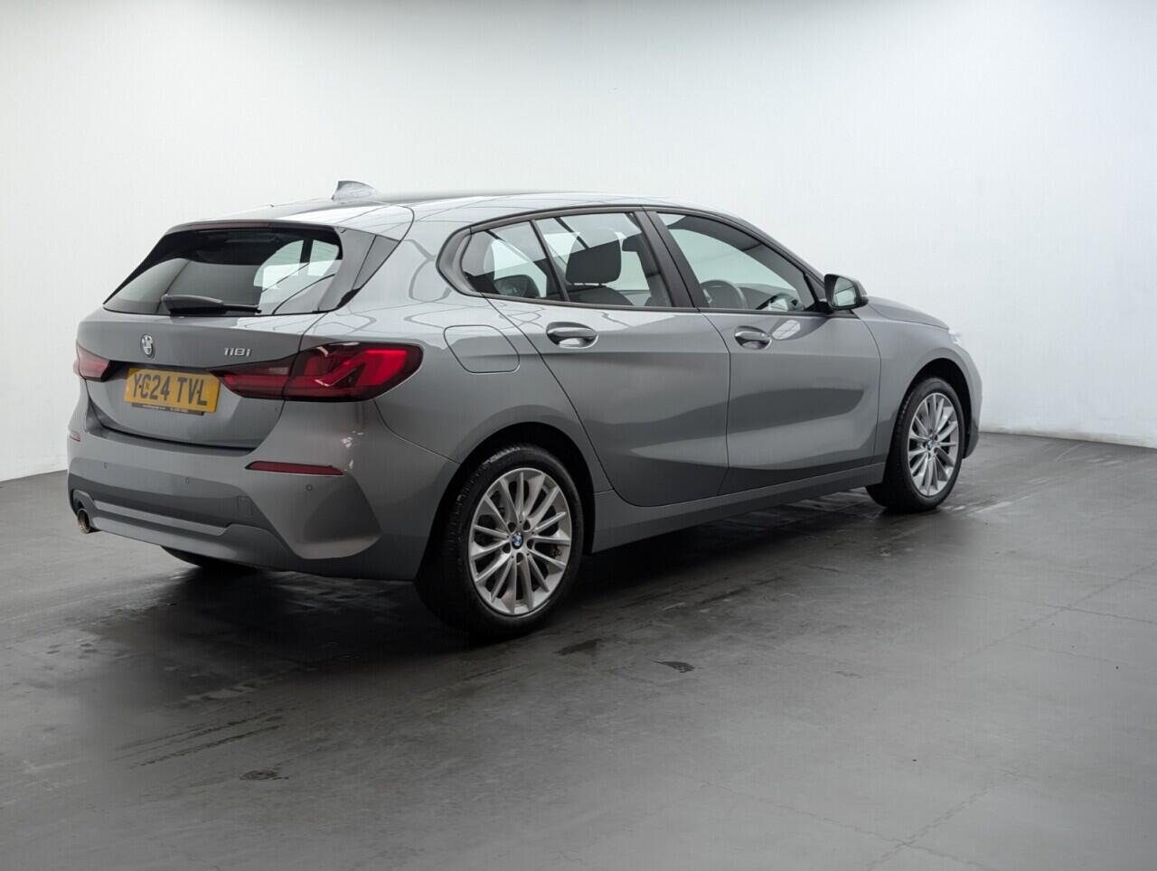 Used BMW 1 Series 2024 for sale - 76423464: Photo 8