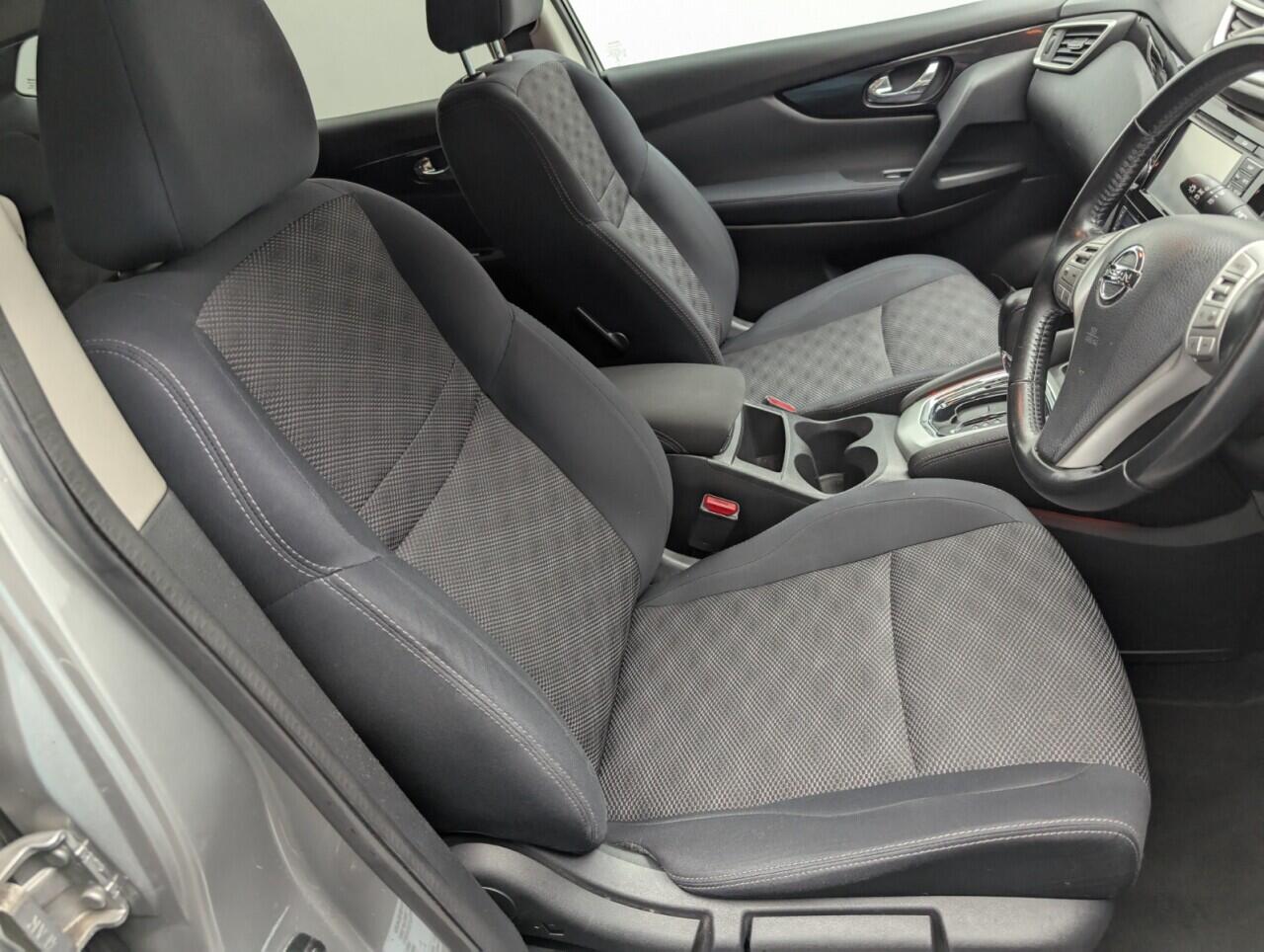 Used Nissan Qashqai 2015 for sale - 76431856: Photo 12