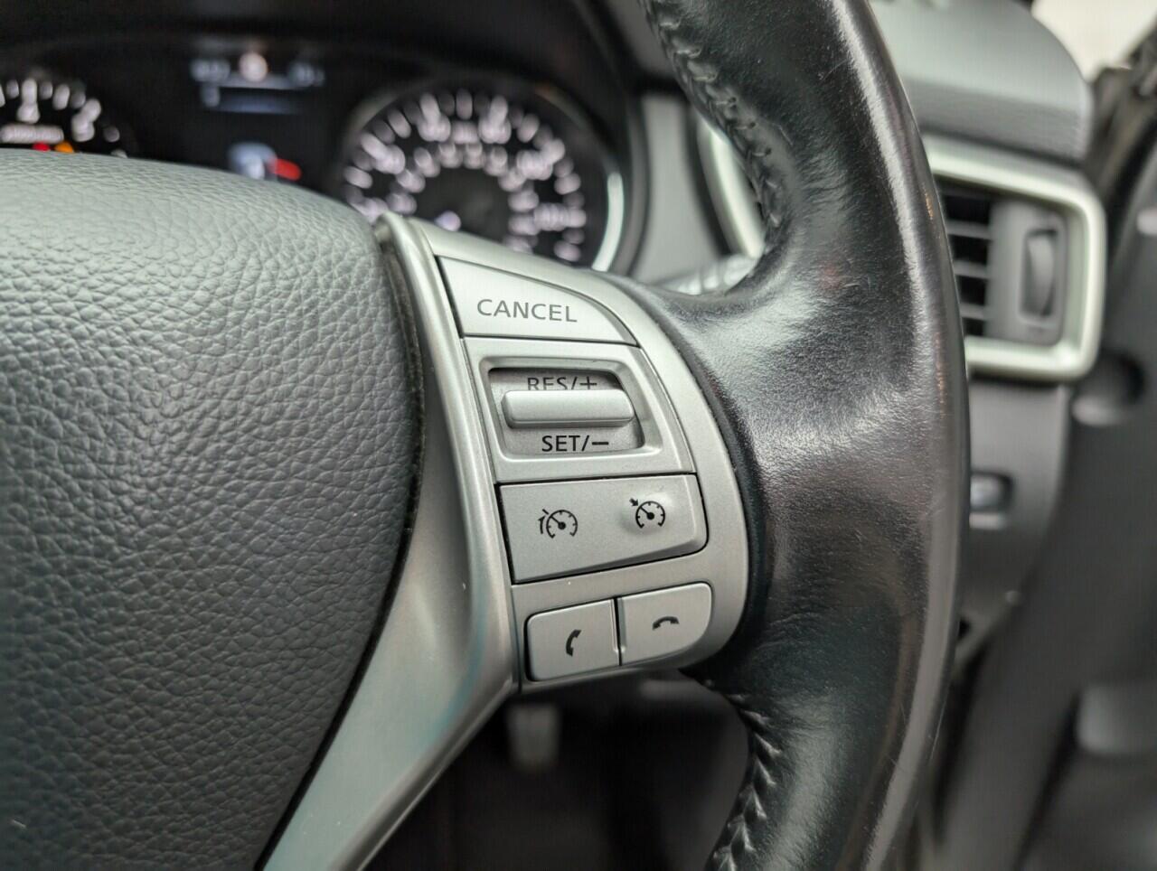 Used Nissan Qashqai 2015 for sale - 76431856: Photo 20