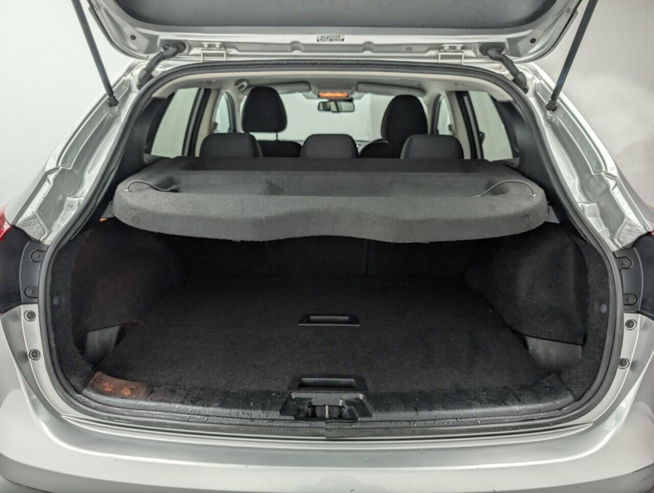 Used Nissan Qashqai 2015 for sale - 76431856: Photo 26