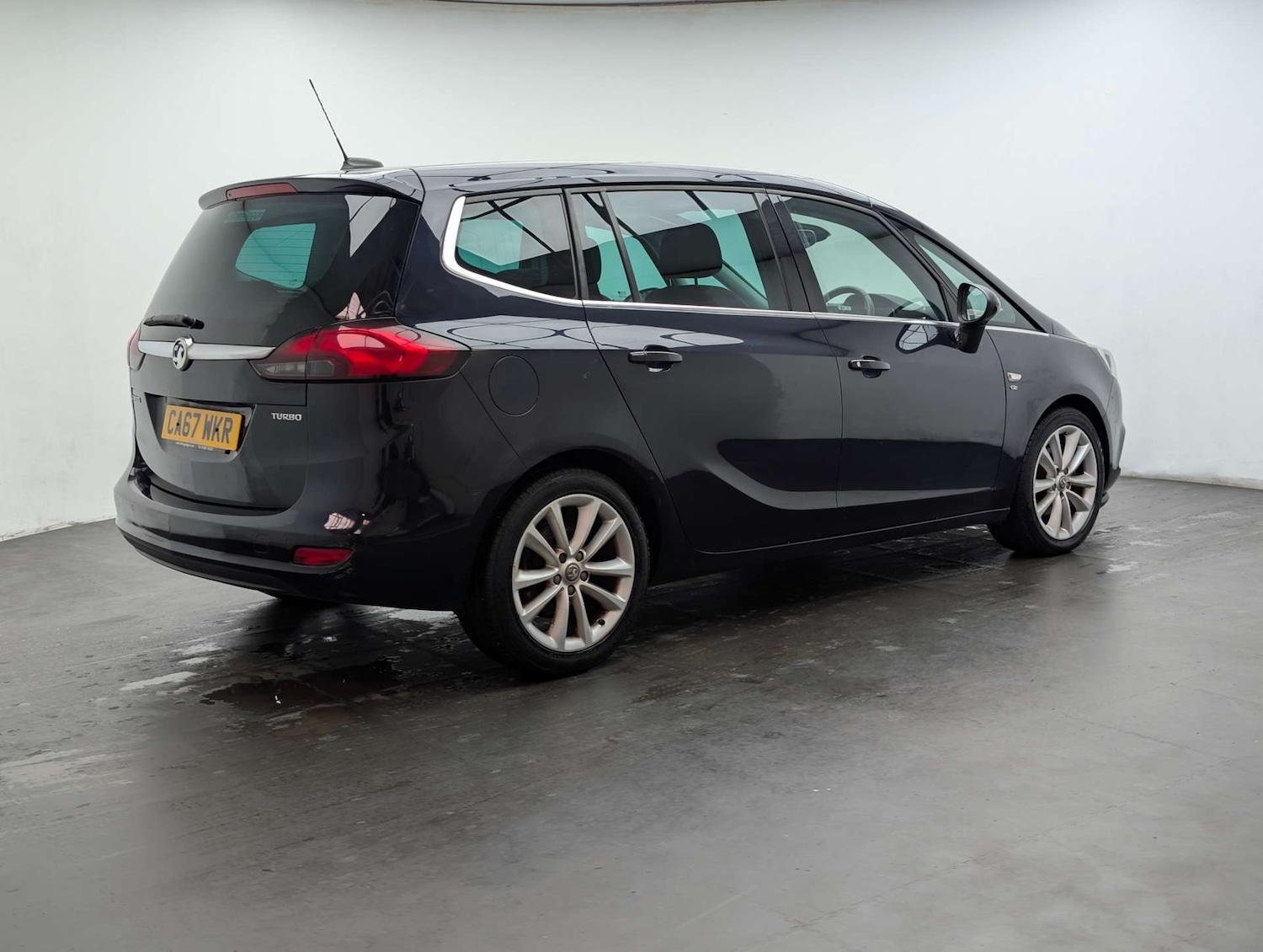 Used Vauxhall Zafira 2018 for sale - 77916367: Photo 3