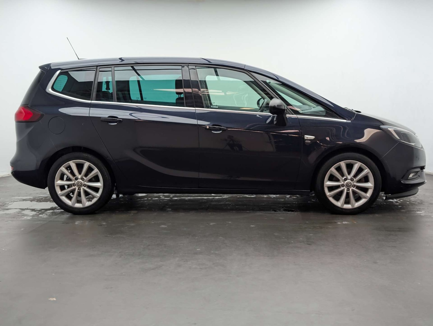 Used Vauxhall Zafira 2018 for sale - 77916367: Photo 7
