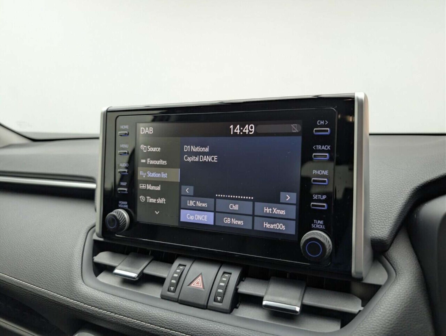 Used Toyota RAV4 2022 for sale - 77713310: Photo 13